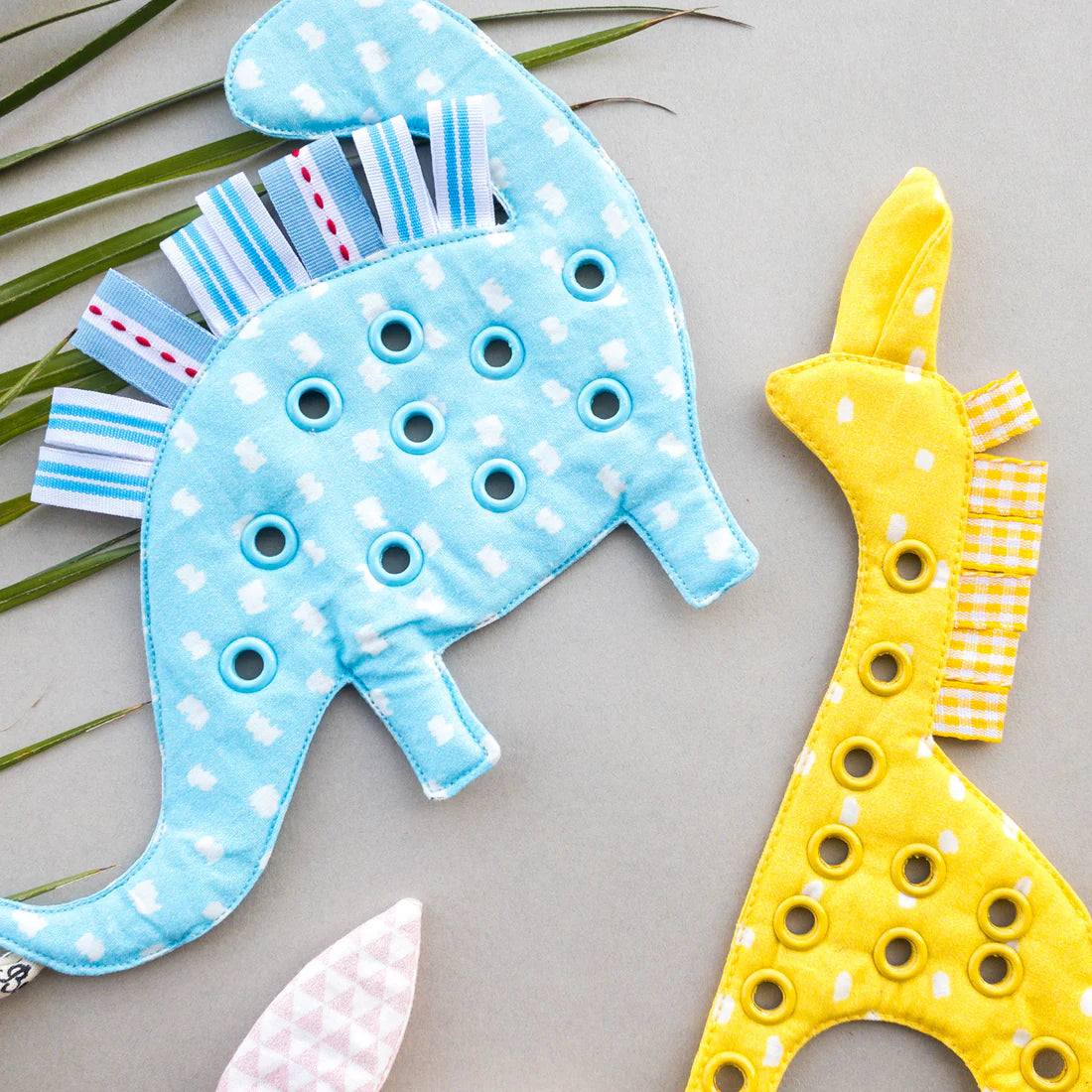 Lacing Toys Animals