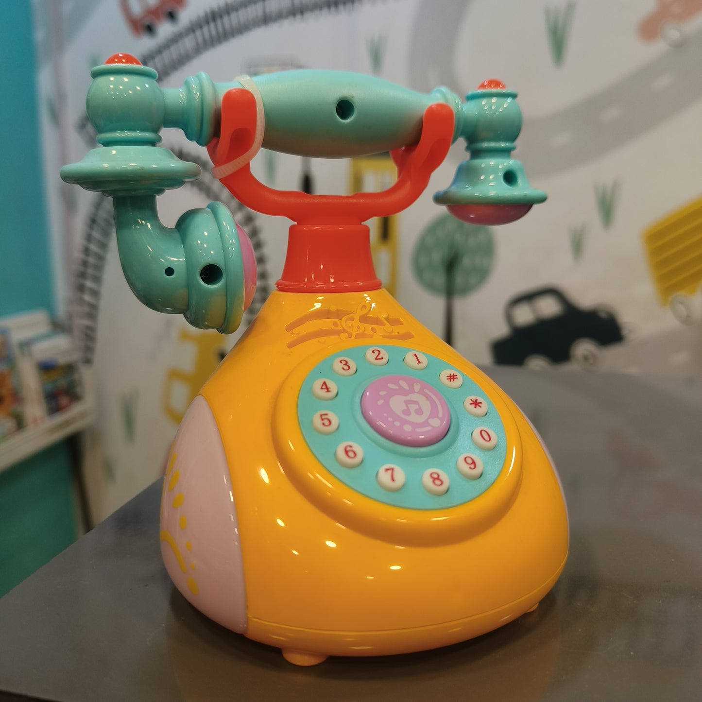 Ring a Telephone